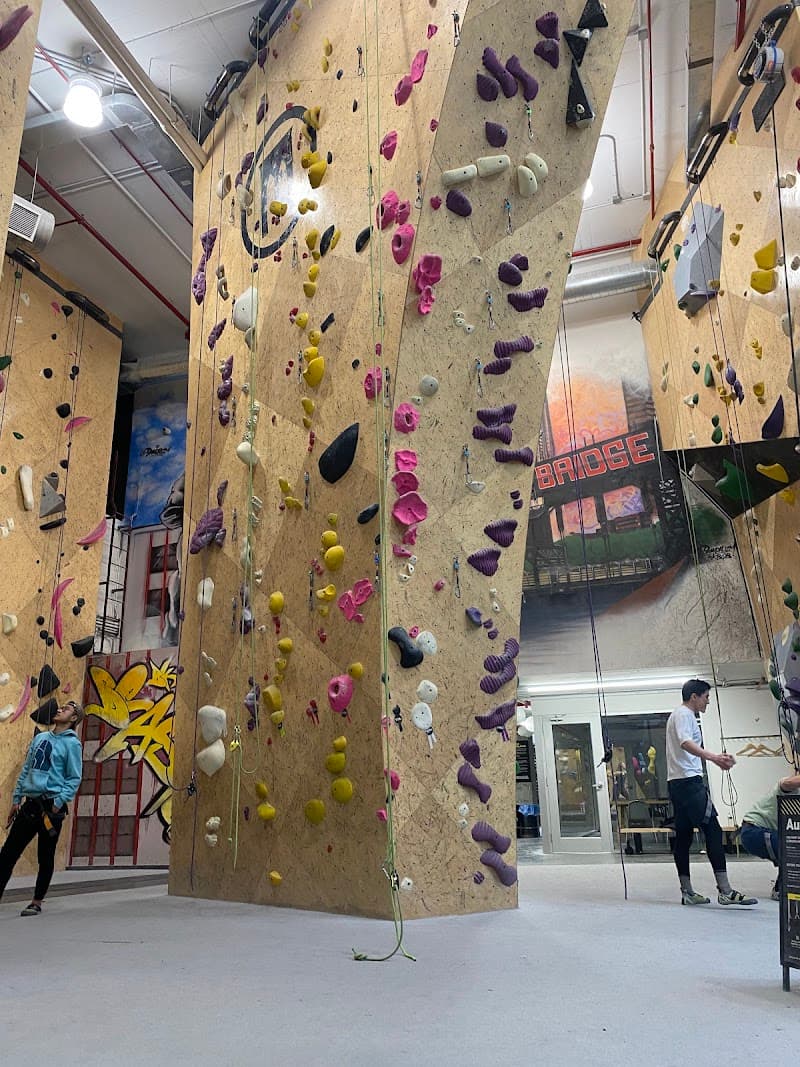 Brooklyn Boulders Queensbridge