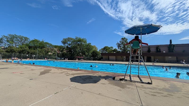 California Park Pool (Outdoor)