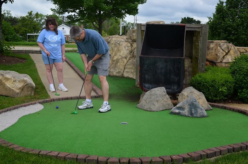 Coyote Crossing Mini Golf