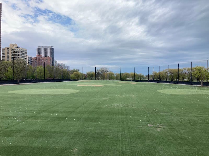 Diversey Driving Range & Mini Golf