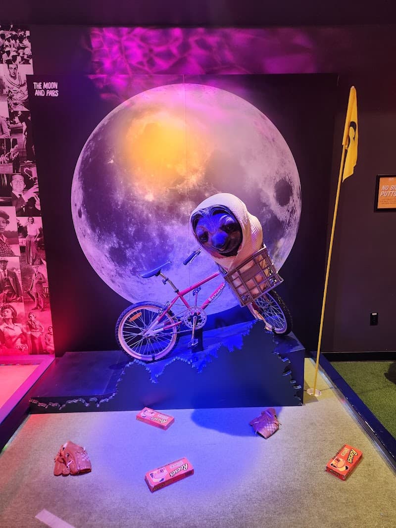 Holey Moley Golf Club Houston