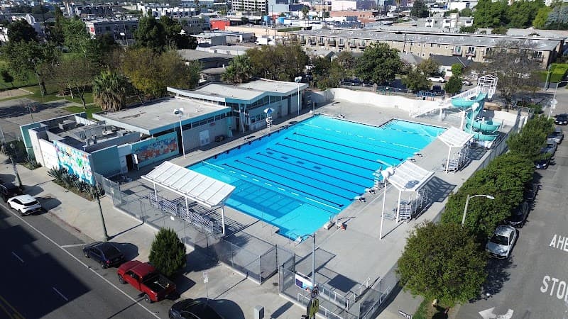 Hollywood Swimming Pool