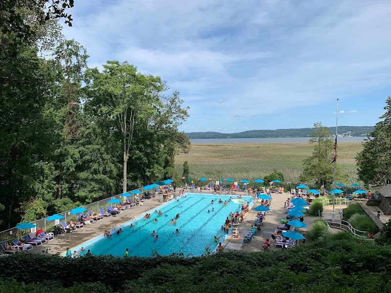 Tallman Beach and Pool Club