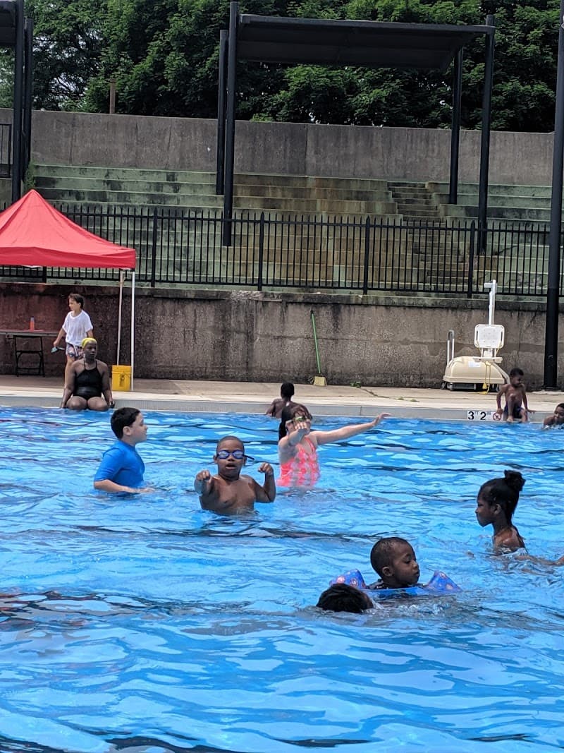 Washington Park Pool (Outdoor)
