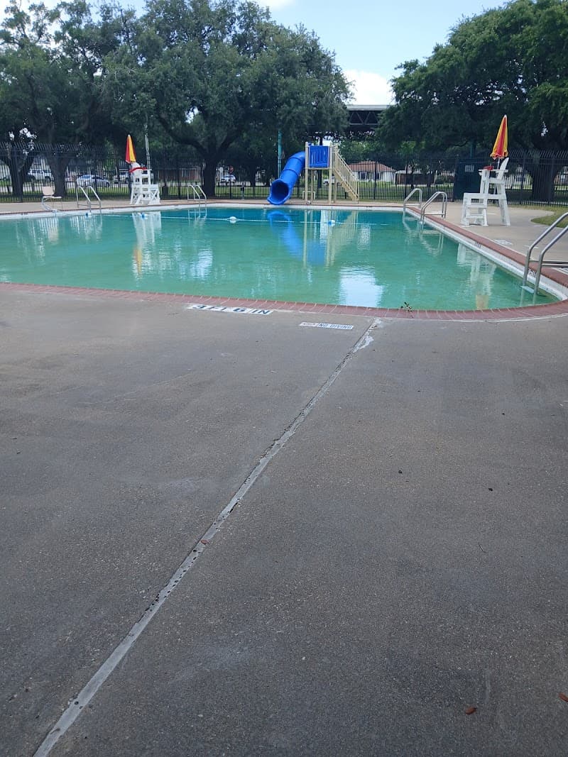 Yellowstone Swimming Pool