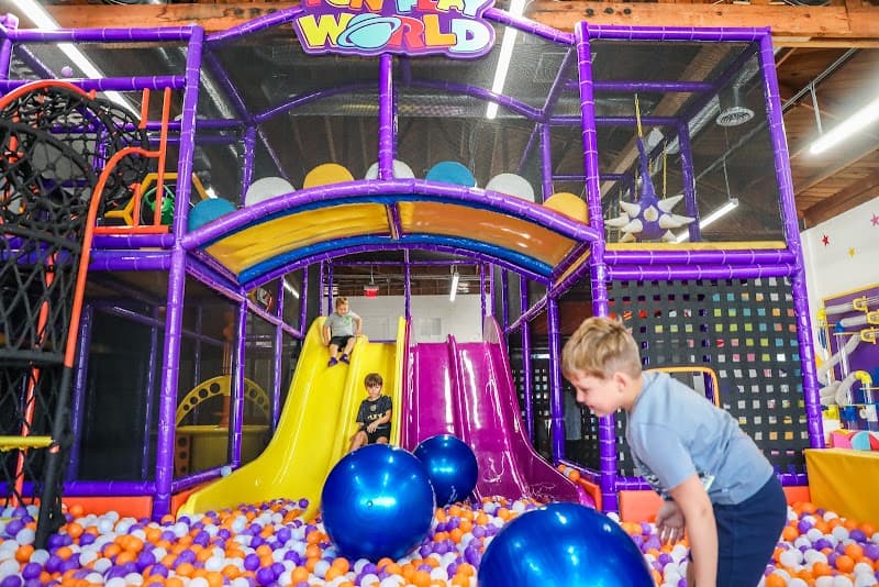 Fun Play World Kids Indoor Playground